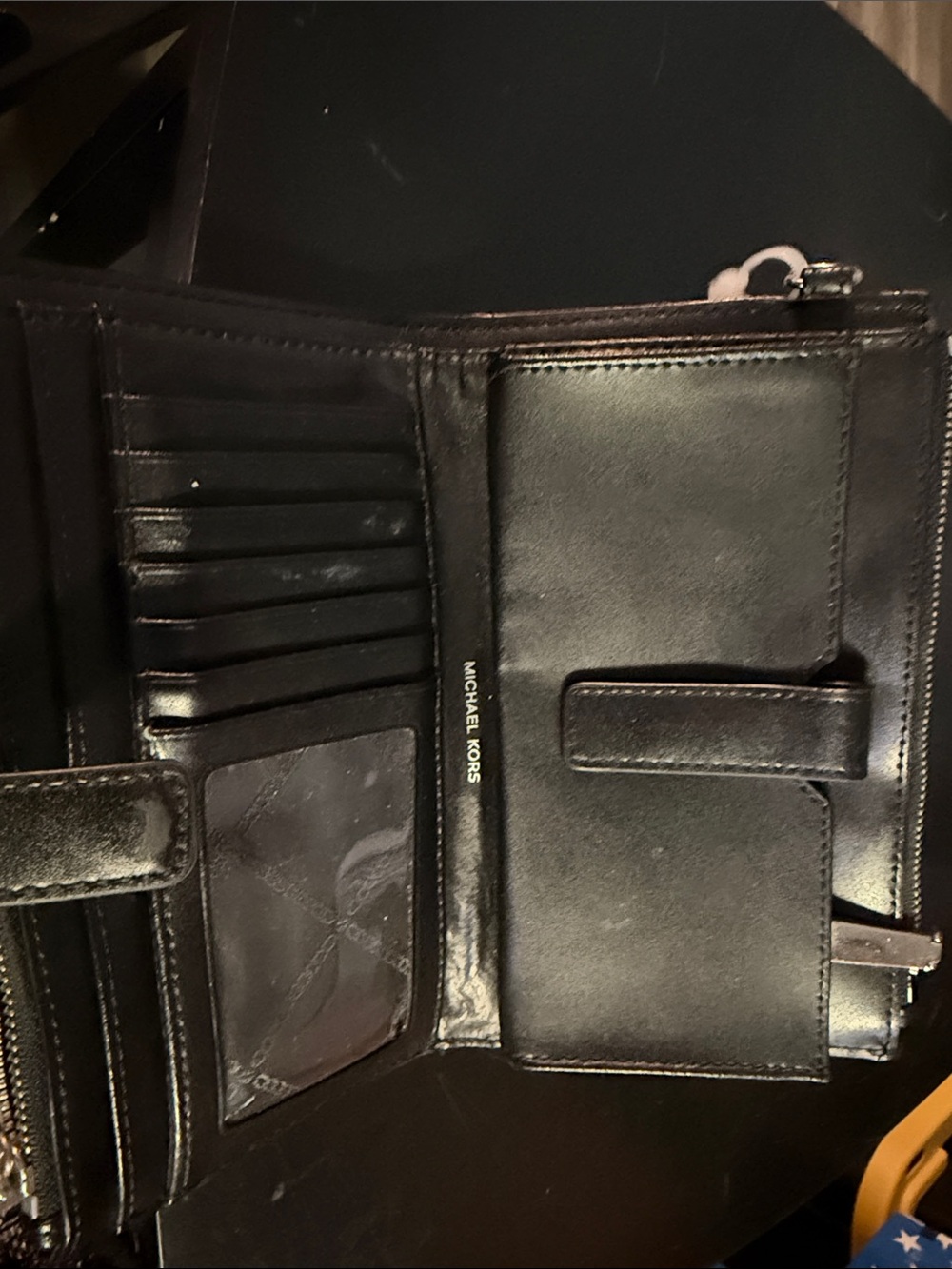Michael Kors Black Leather Men's Trifold Wallet with Zip Pocket
